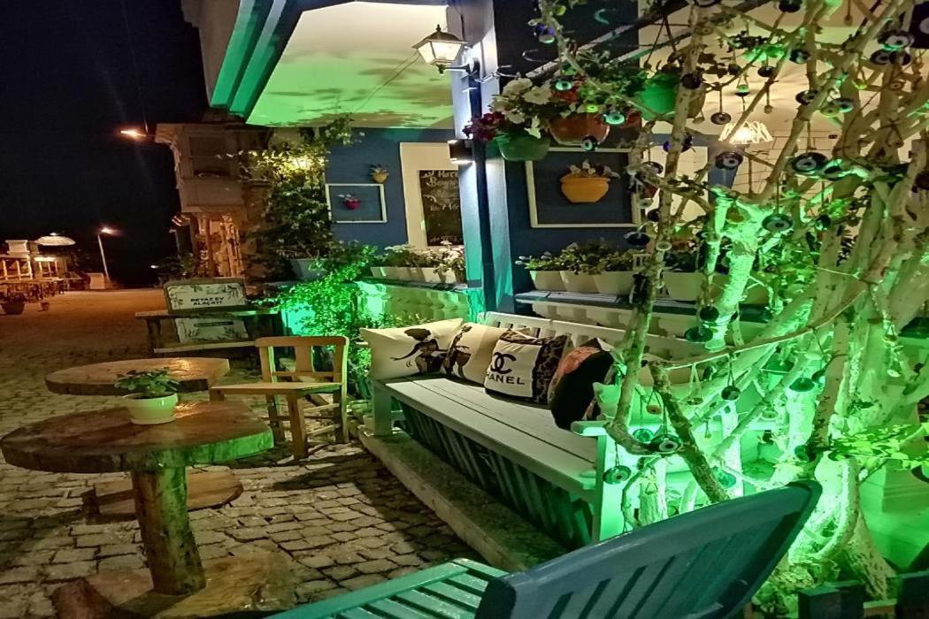 Beyaz Ev Hotel Alaçatı Exteriér fotografie